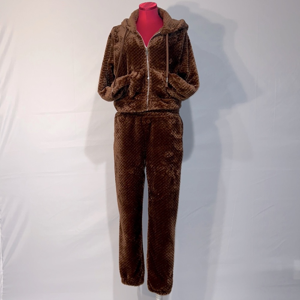 New Mix Brand SoSoft TeddyBear Plush Brown Matching Sweatsuit!